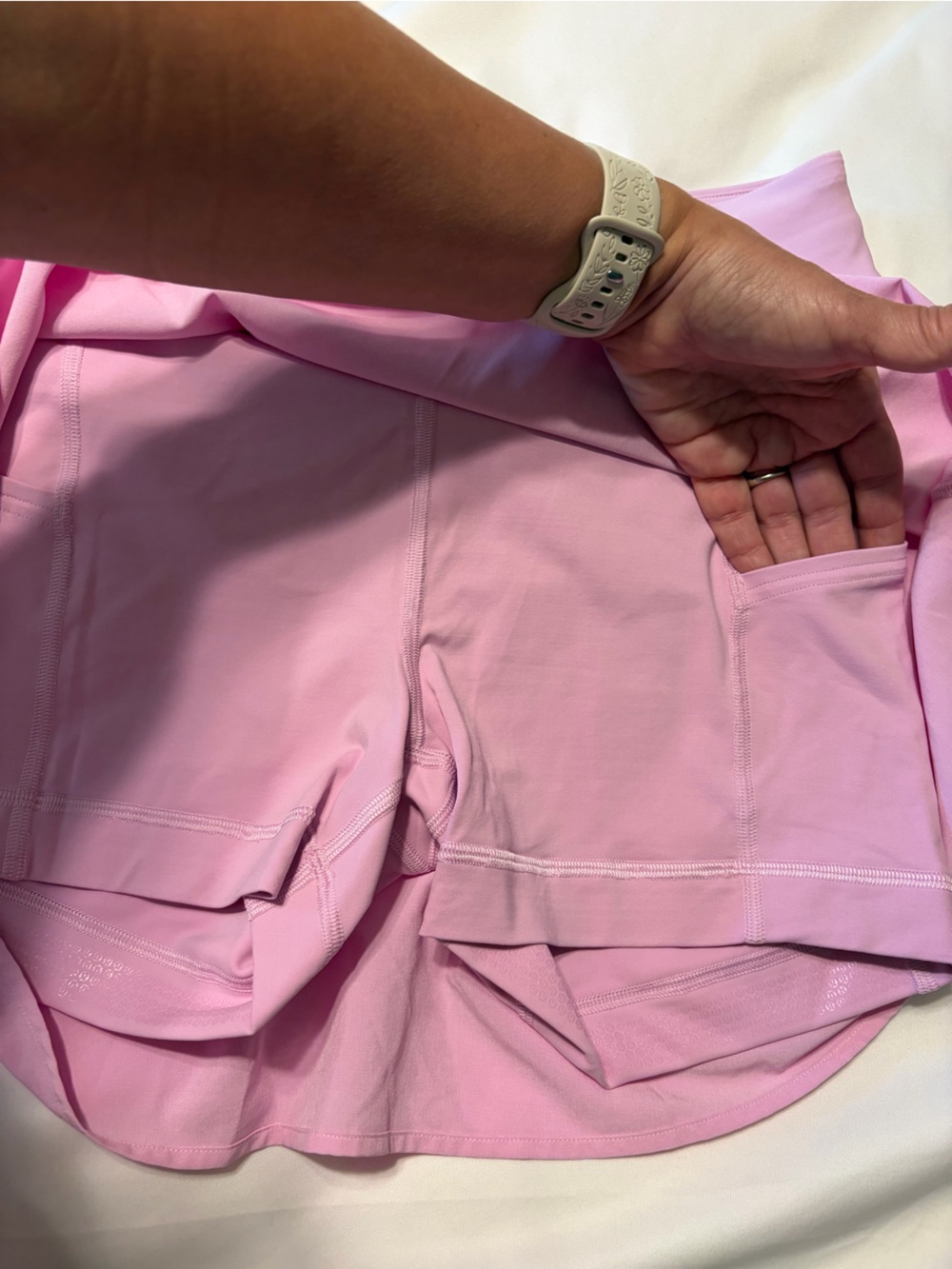 lululemon athletica Mini Skirt in Light Lilac Pink - Picture 4 of 4